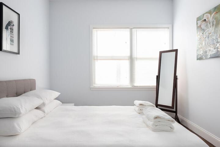 Room 3 of 25