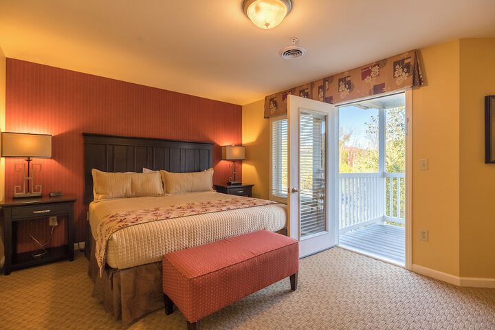 1 Bedroom Suite Queen Bed (21 of 39)