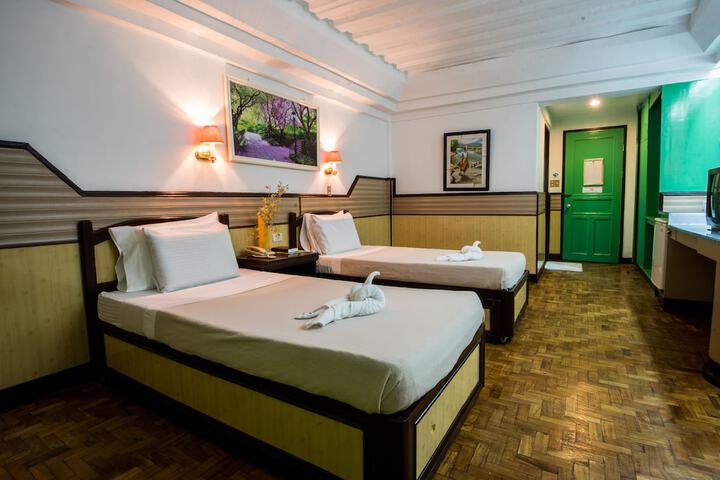 Room 7 of 23