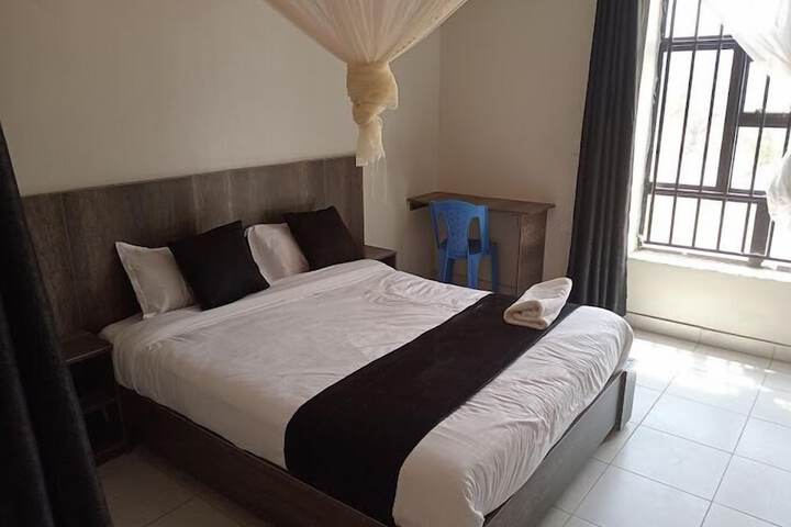Room 3 of 19