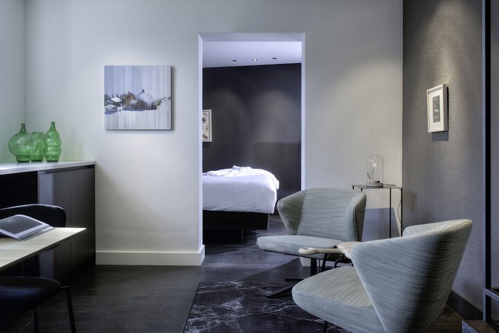 Room 13 of 62