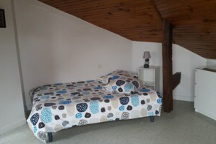 Room 49 of 65