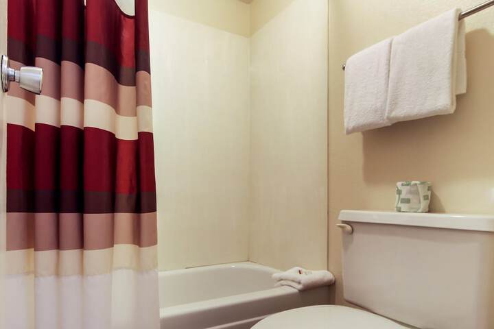 Deluxe 2 Double Beds (4 of 11)