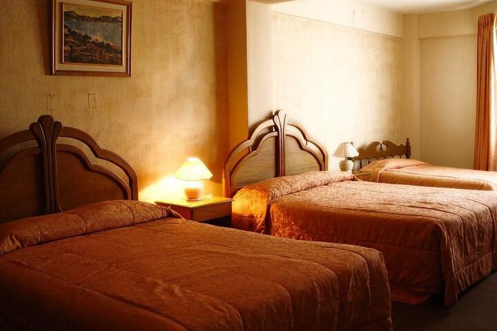 Room 4 of 47