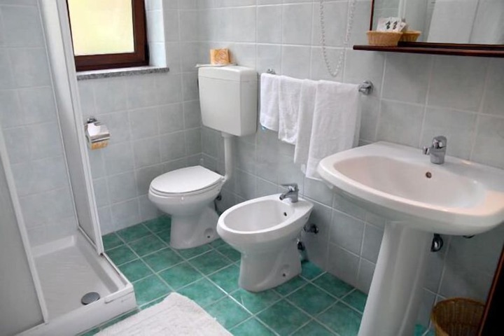 Bathroom Interior Photo