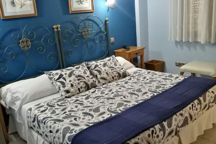 Room 7 of 49