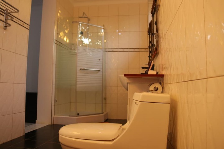Room 14 of 24