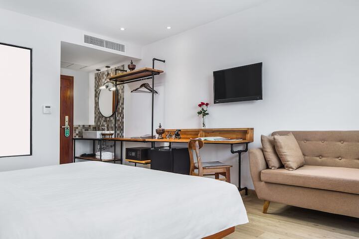 Room 50 of 163