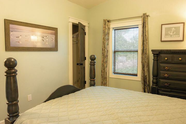 Room 129 of 917