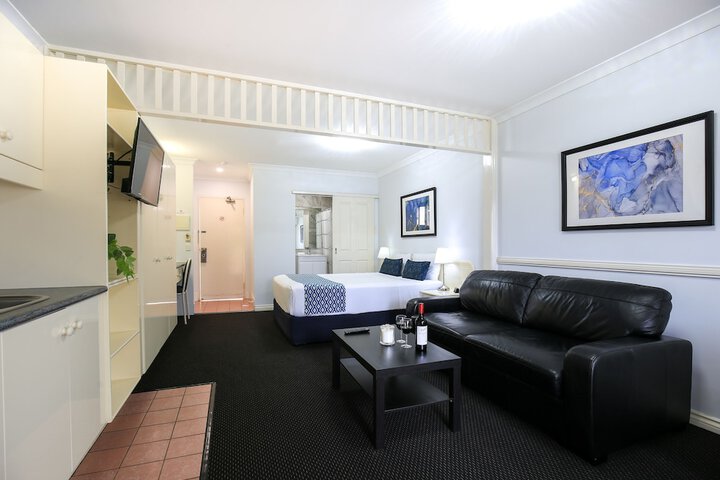 Room 5 of 47