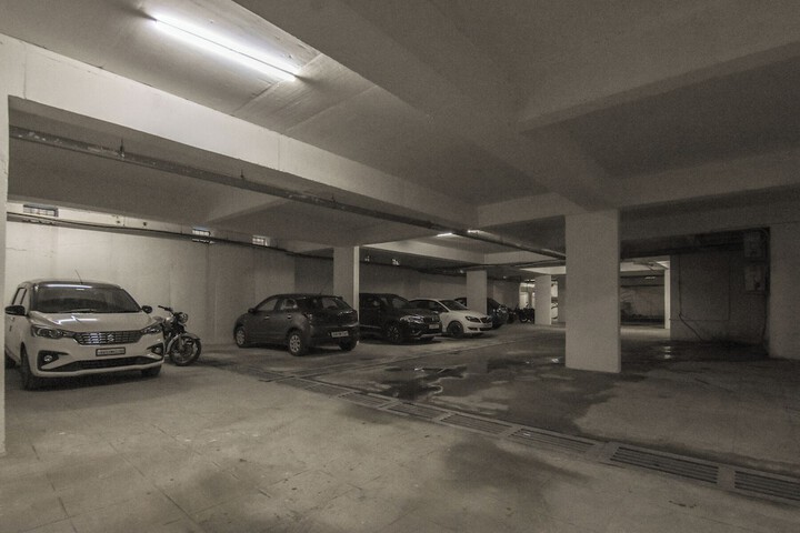 Property Grounds 70 of 73