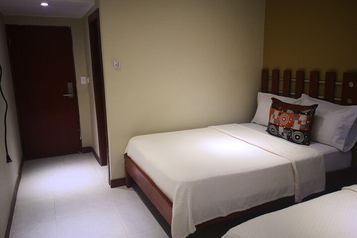 Room 20 of 43