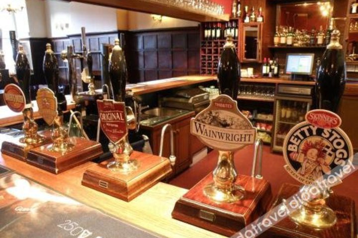 The Royal at Hayfield