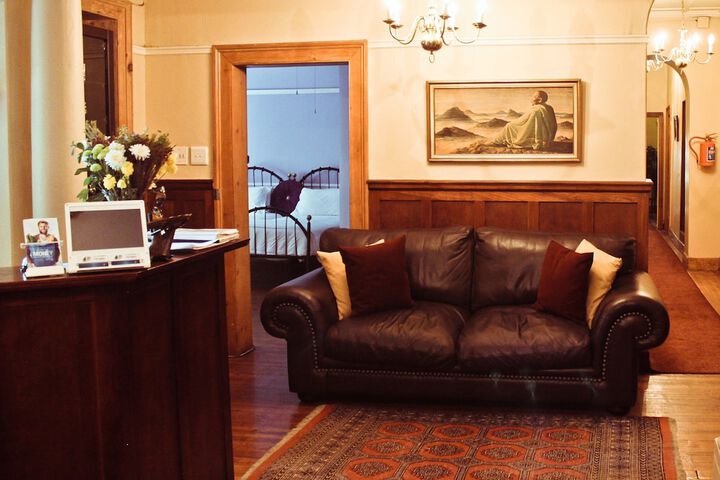 Hotel 2 of 95