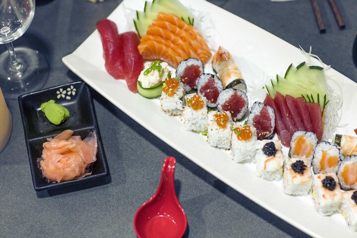Dining 46 of 76