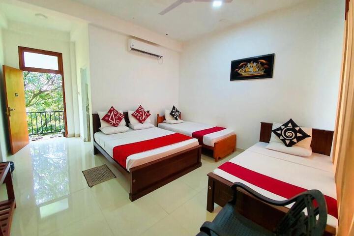 Room 3 of 16