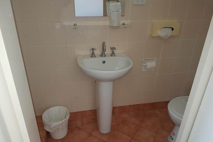Room 15 of 20