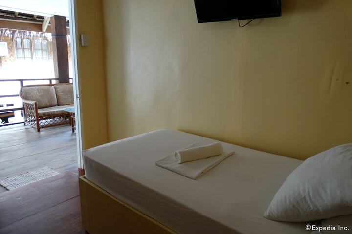 Room 18 of 42