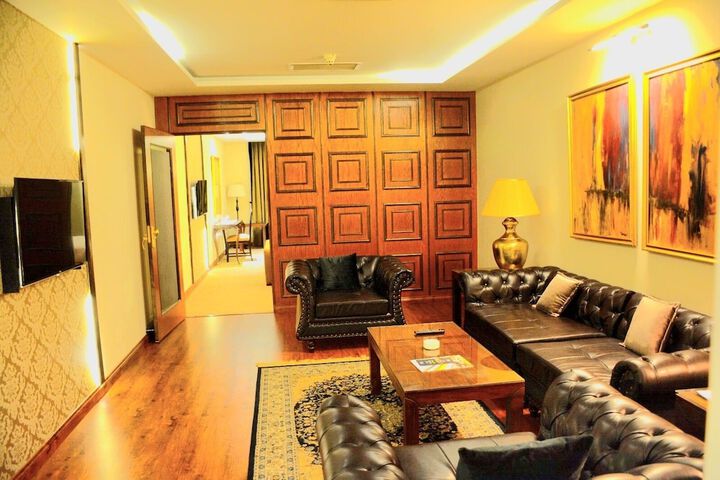 Room 21 of 58
