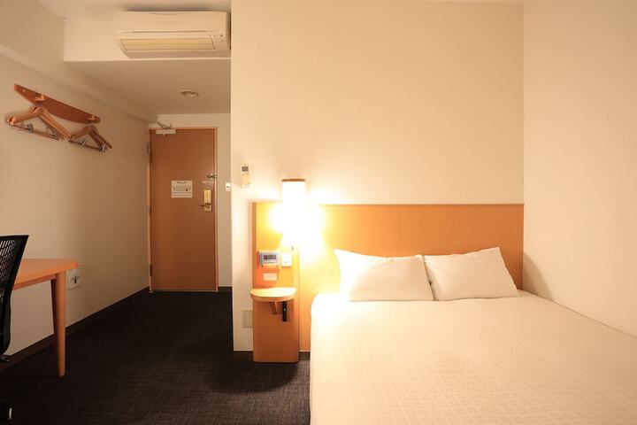 Room 8 of 56