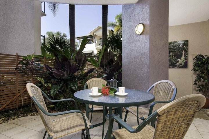 Terrace/Patio 19 of 37
