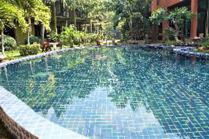 Pool 47 of 53