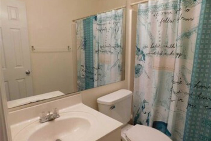 Room 3 of 36