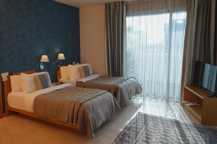 Room 44 of 99