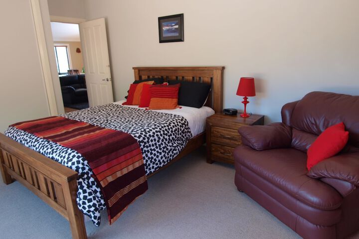 Room 3 of 26