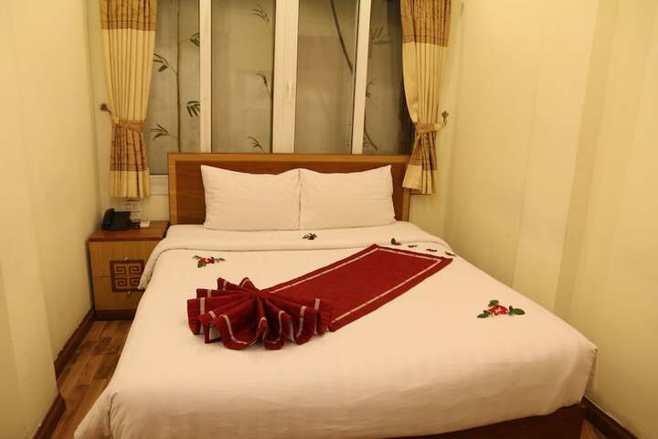 Room 20 of 35