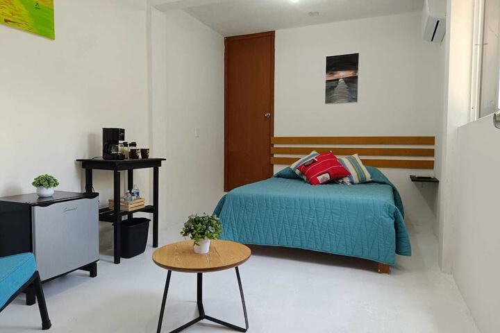 Room 10 of 21