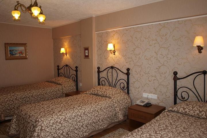 Room 19 of 52