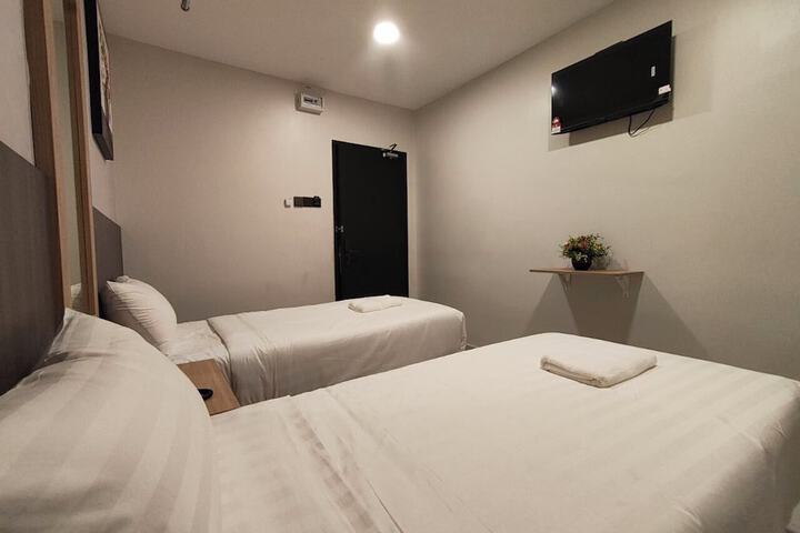 Room 20 of 60