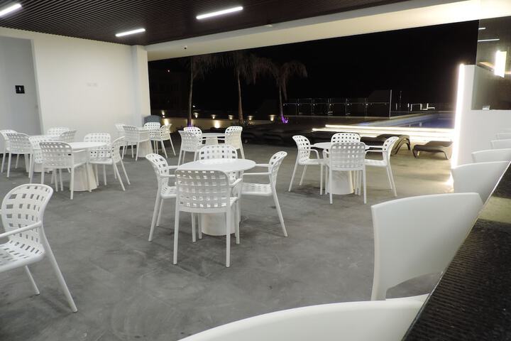Terrace/Patio 69 of 70