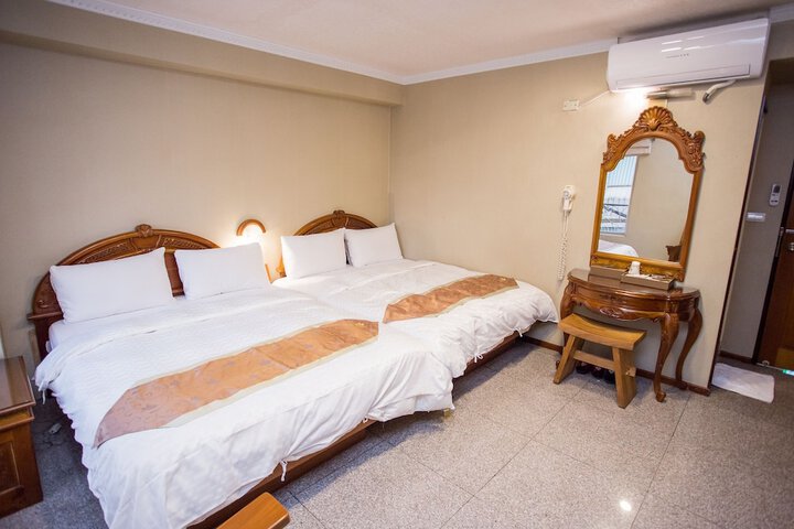 Room 54 of 139
