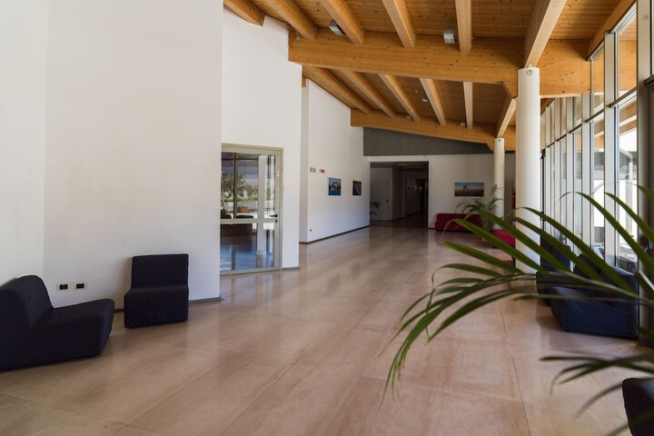 Pools & Facilities