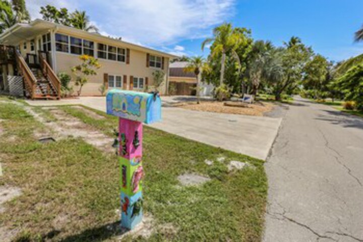 Property Grounds 30 of 41