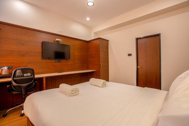 Room 43 of 70