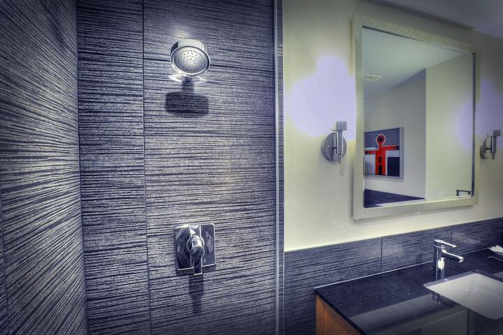 Room 30 of 46