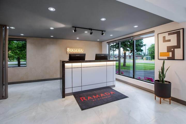 Lobby Entry