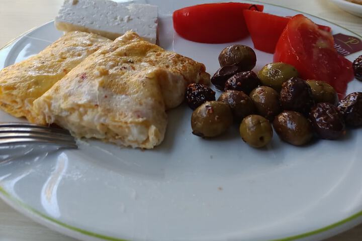 Dining 82 of 169