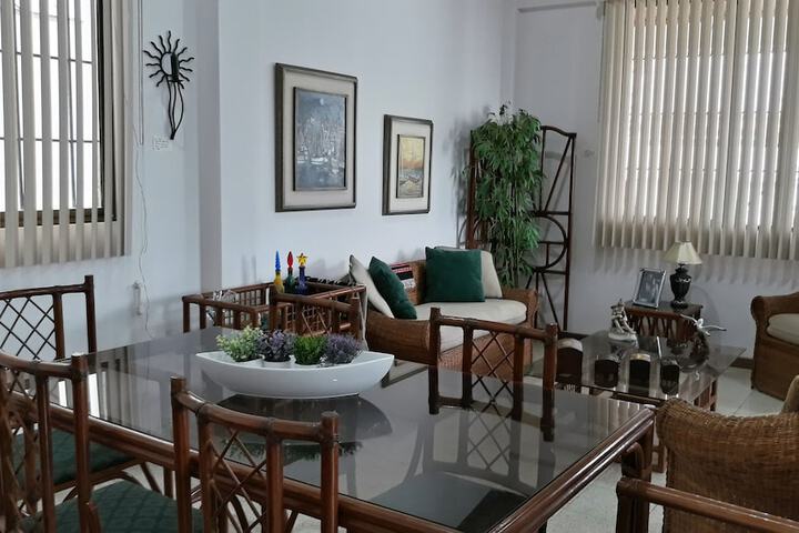Room 12 of 34