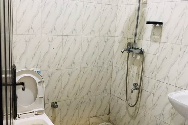 Room 15 of 20