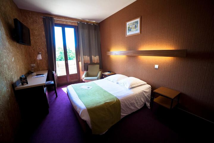 Room 12 of 54