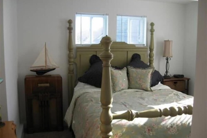 Room 8 of 52