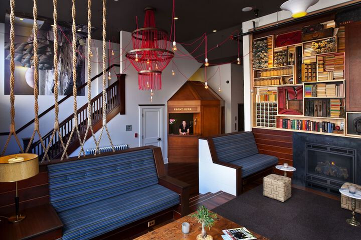 Hotel Interior 5 of 34