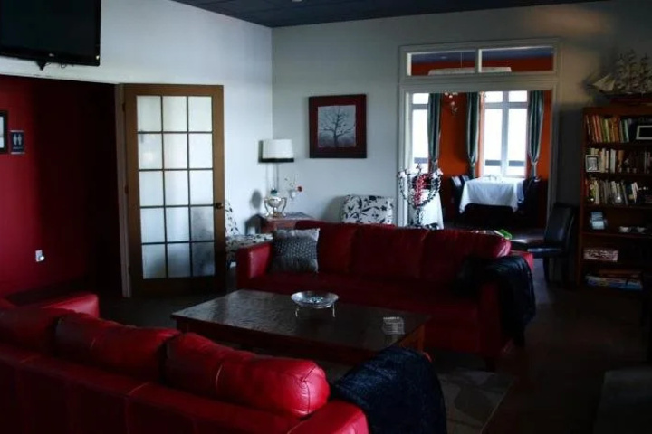 Room 5 of 23