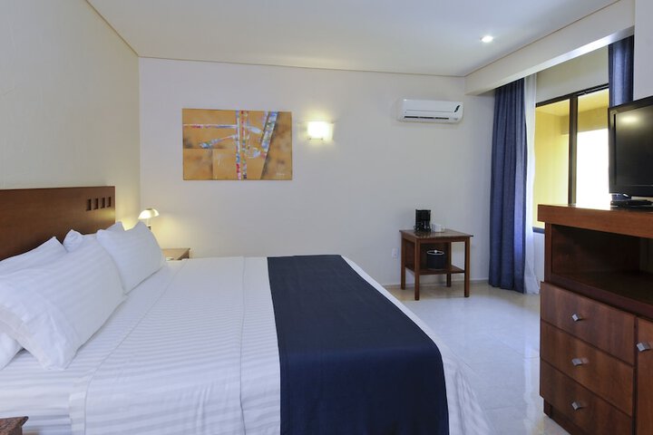 Room 14 of 81
