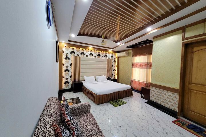 Room 37 of 58