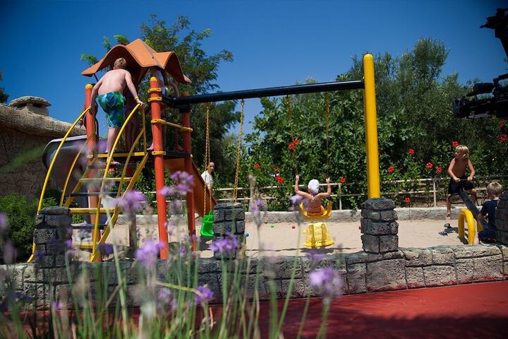 Childrens Activities 41 of 73